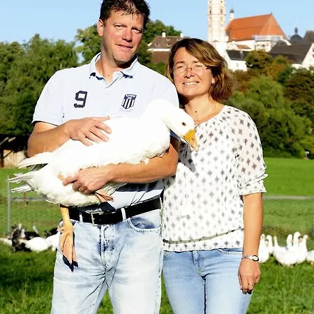 Bernhardhof *