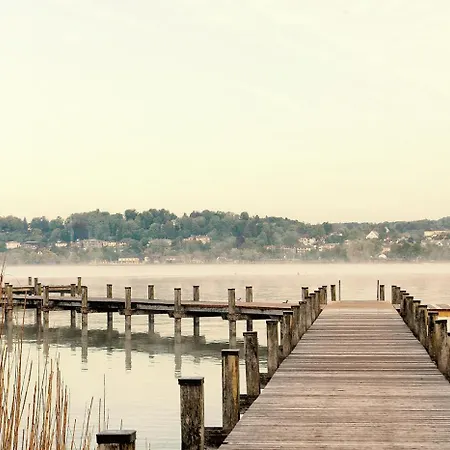 Bernhardhof アンデクス